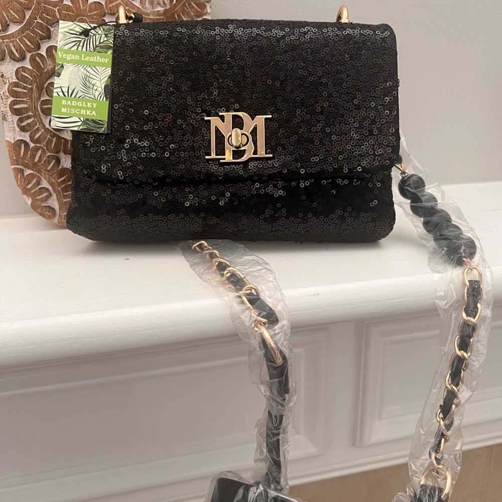 NWT Badgley Mischka Black Sequin Vegan Leather Bag